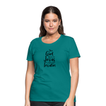 This Girl Runs On Jesus & Insulin Women’s Comfort T-Shirt - teal