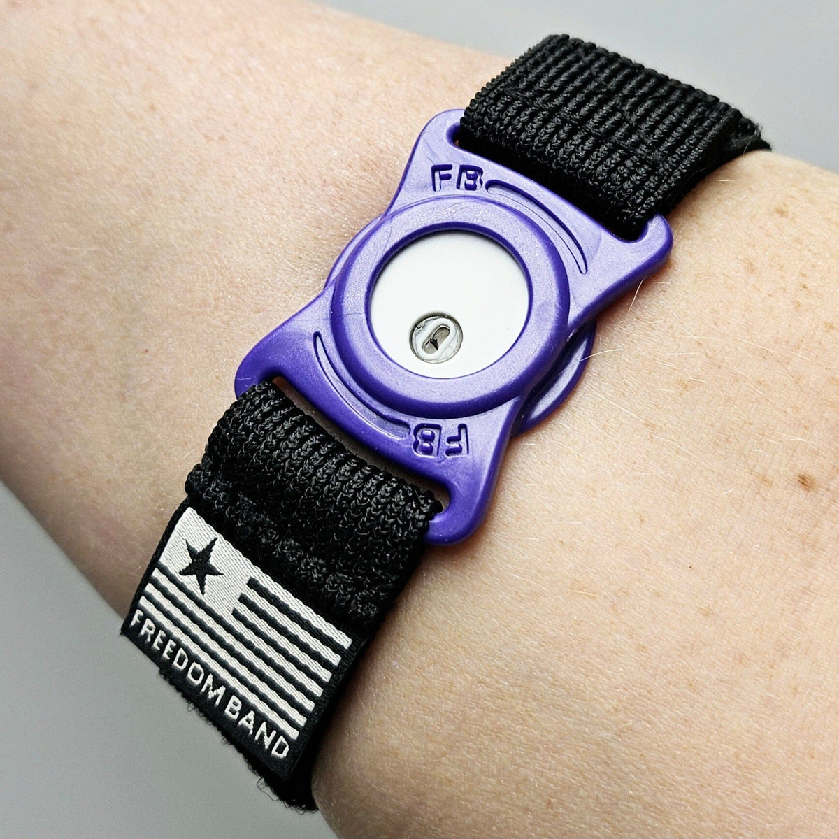 Freestyle Libre 3 and Libre 3 Plus Freedom Band armband purple satin